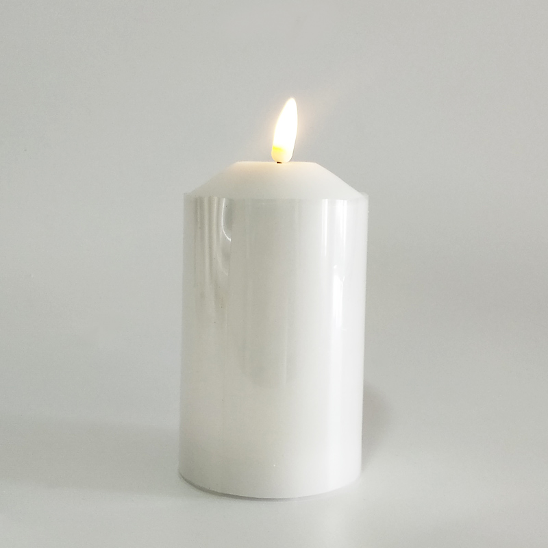 White led paraffin wax candle 7.5*12.5 Cm