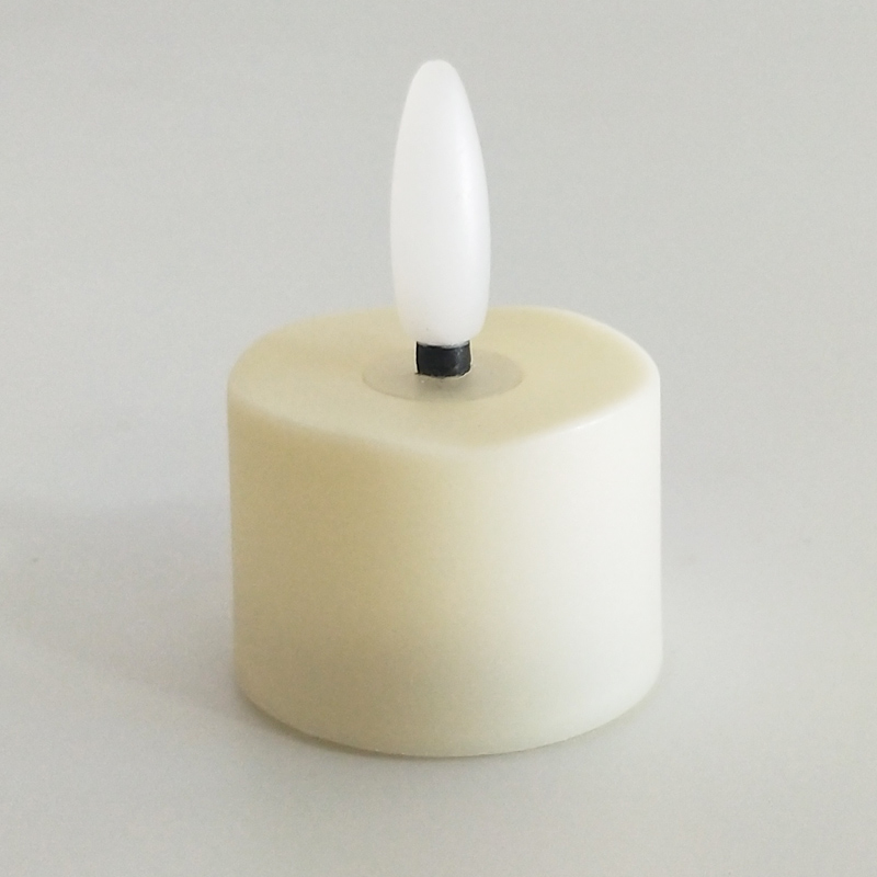 flickering flat top tealight led candle White